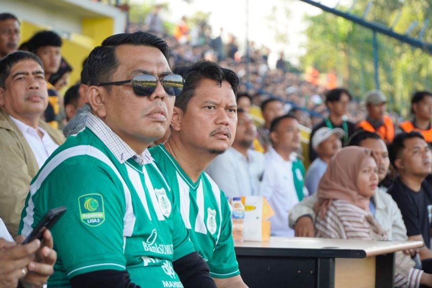 Prof Ridha dan Abdul Rani Tonton Laga PSMS vs FC Bekasi City, Rindukan PSMS Main di Stadion Kebanggaan