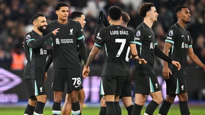Salah Bersinar, Liverpool di Jalur Menuju Gelar Liga Primer ke-20