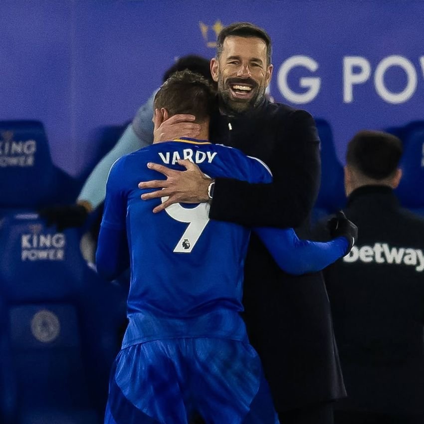 Debut Manis Ruud van Nistelrooy di Leicester City, Kalahkan West Ham 3-1