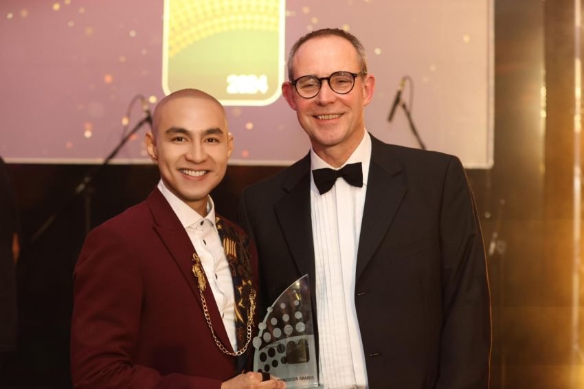Indosat Raih Penghargaan Best Digital Transformation di World Communication Awards 2024
