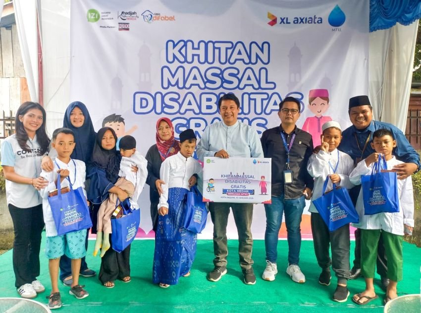 Karyawan XL Axiata Gelar Khitanan Massal untuk Anak Penyandang Disabilitas di Medan