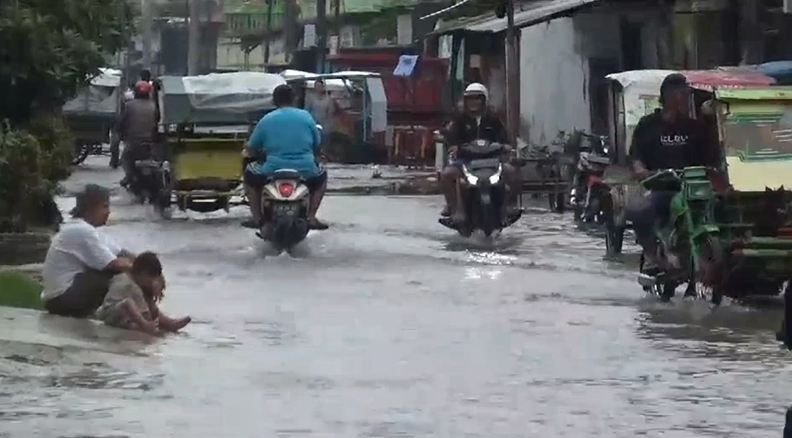 Curah Hujan Tinggi dan Banjir Rob, Permukiman di Belawan Terendam