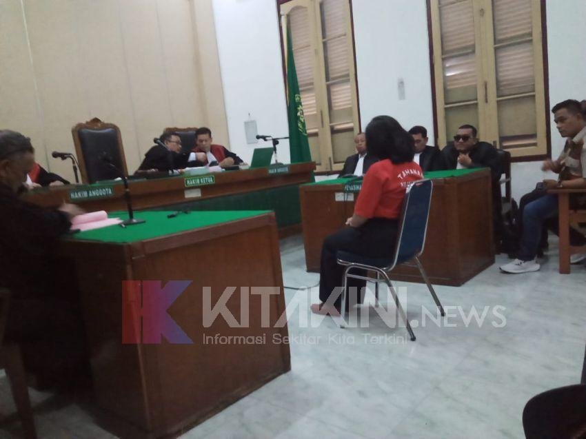 Kasus Penistaan Agama, Ratu Entok Dituntut 4,5 Tahun Penjara