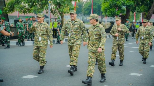 Tiba di Akmil Magelang, Gubernur Sumut, Bobby Nasution Berseragam Militer