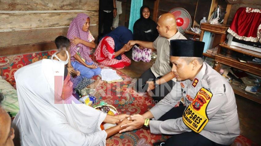 Kapolres Padangsidimpuan Jenguk dan Siap Bantu Operasi Anak Pengidap Infeksi Usus