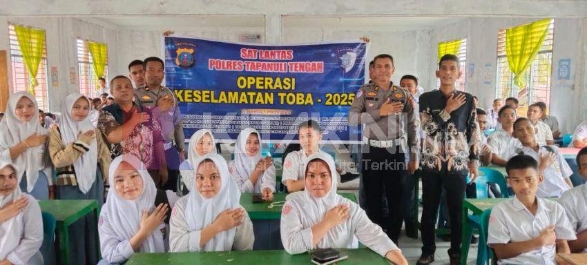 Satlantas Polres Tapteng Gelar Sosialisasi Tertib Berlalulintas ke Pelajar