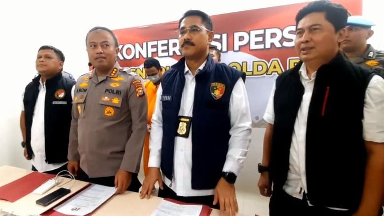 Polda Riau Tangkap Kurir Narkoba Jaringan Internasional