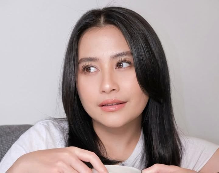 Prilly Latuconsina Akui Jadi Budak Cinta