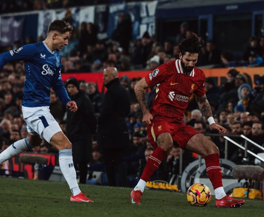 Drama di Goodison Park: Tarkowski Selamatkan Everton, Liverpool Gagal Menang