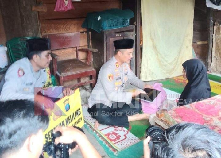 Kapolres Tapsel Beri Tali Asih dan Sembako Kepada Warga Pra Sejahtera