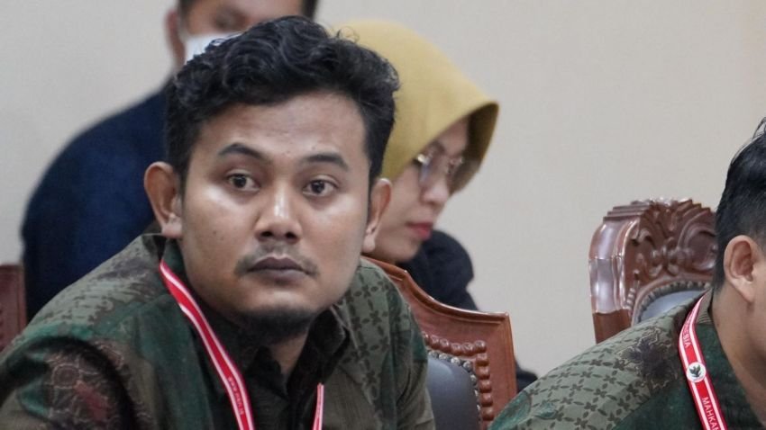 Ketua Bawaslu Bandung Barat, Riza Nasrul Tertangkap Sedang Nyabu