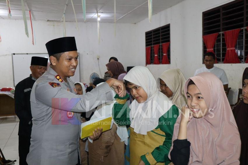 Senyum Ceria Anak SLB Saat Buka Puasa Bersama Kapolres Sidimpuan