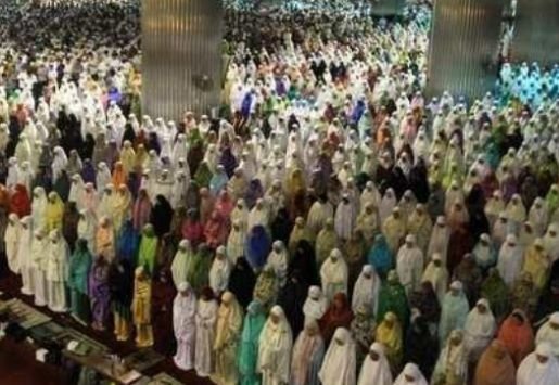 Sholat Taraweh Harus Dilakukan Penuh Ketenangan