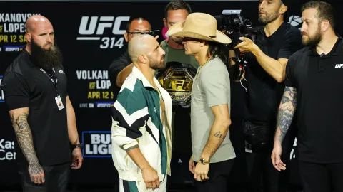 UFC 314 Panas! Volkanovski vs Lopes dan Chandler vs Pimblett Siap Bikin Sejarah