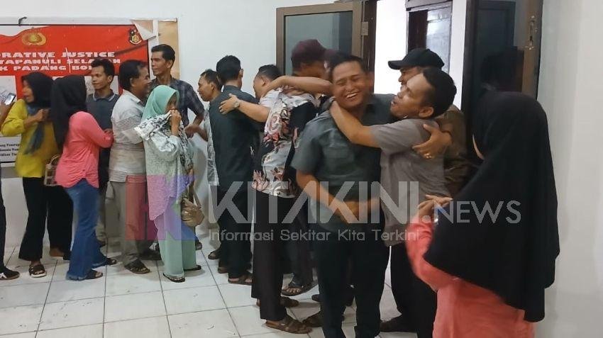 Berakhir Haru, Polsek Padangbolak Damaikan Warga Yang Berkonflik