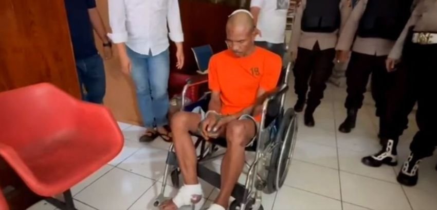 Anggota Polsek Senapelan Luka Berat Ditikam Mantan Napi