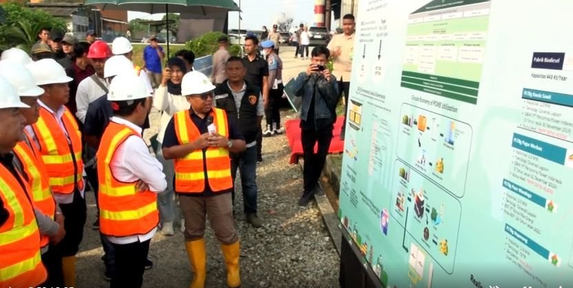 Menteri Lingkungan Hidup Dorong Industri Sawit Tekan Emisi Rumah Kaca