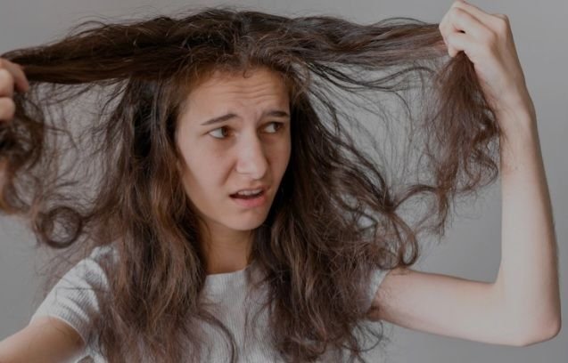 Jangan Buang Uang dan Waktu, Ini Tips Atasi Rambut Rontok pada Remaja