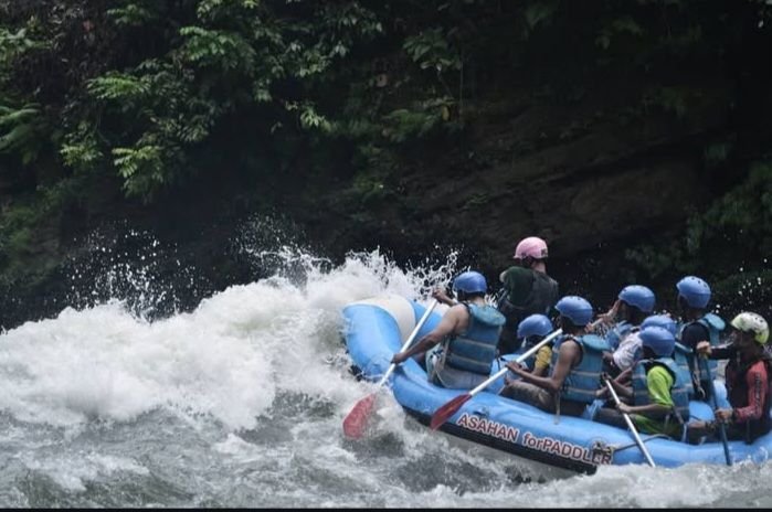 Arung Jeram di Sungai Asahan, Bukan untuk Pemula