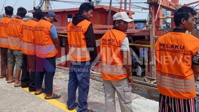 Penangkapan Dua Kapal Ikan Asing Curi Ikan di Perairan Indonesia