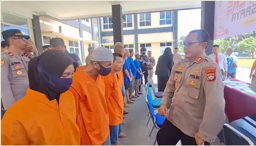 Pasutri Cabuli Anak di Bawah Umur hingga Hamil Enam Bulan