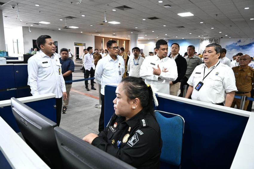 Bobby Nasution Puji Fasilitas Autogate dan PMI Lounge Kualanamu