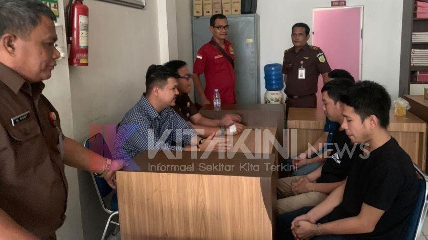 Kejari Medan Terima Tahap II Kasus 151 Kg Ganja dari Kejagung