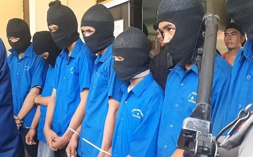 Saling Ejek di Medsos, Tawuran Berujung Maut