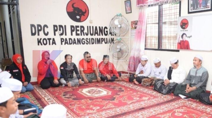 Dzikir dan Doa Warnai Haul ke-55 Bung Karno di DPC PDIP Kota Padangsidimpuan