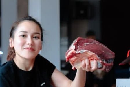 Dilarikan ke Rumah Sakit, Ayu Ting Ting Lemas Tak Berdaya