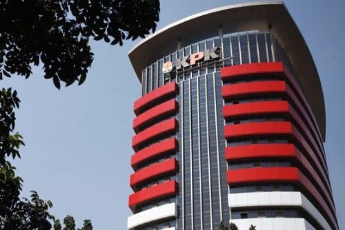 KPK Boyong 6 Orang Terjaring OTT di Medan ke Gedung Merah Putih