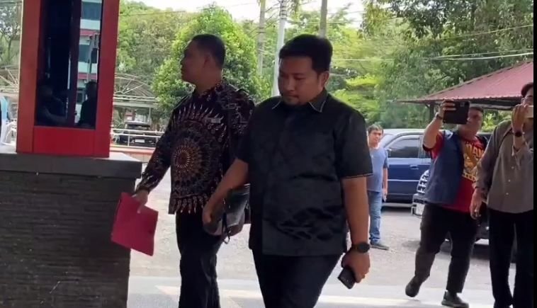Kecewa Dituduh Kejatisu Bacok Jaksa, Kuasa Hukum Godol Datangi Poldasu