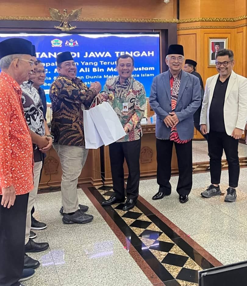 DMDI Indonesia Kuatkan Hubungan Kerjasama Negeri Malaka Malaysia Dengan Jawa Tengah