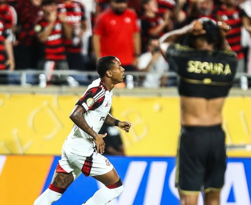 Gol Telat Wallace Yan Pastikan Flamengo Lolos sebagai Juara Grup D