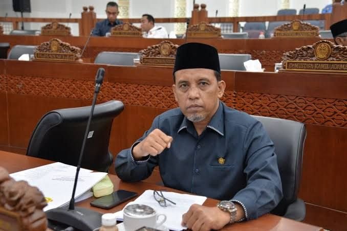 Digratiskan, Ahmad Darwis: Bobby Bikin Gaduh Sekolah Swasta