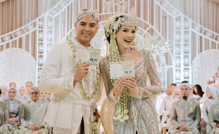 Al Ghazali Nikah di Hotel Mewah