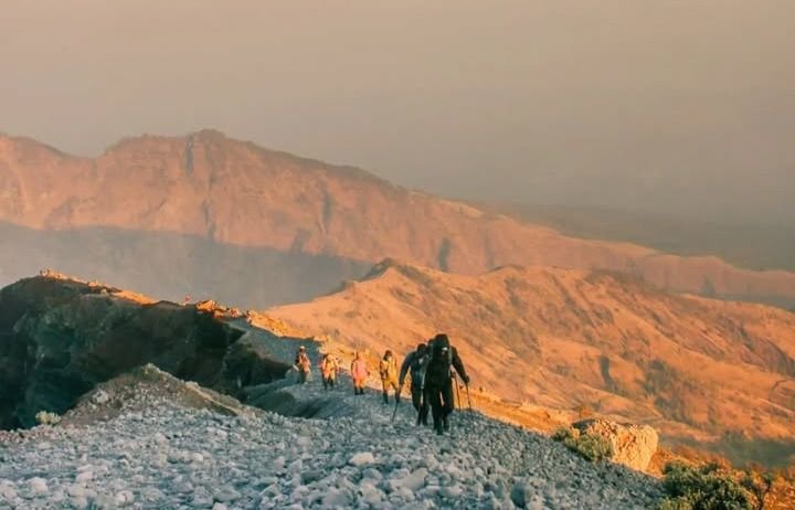 Kereta Gantung Gunung Rinjani Tunggu Validasi Amdal