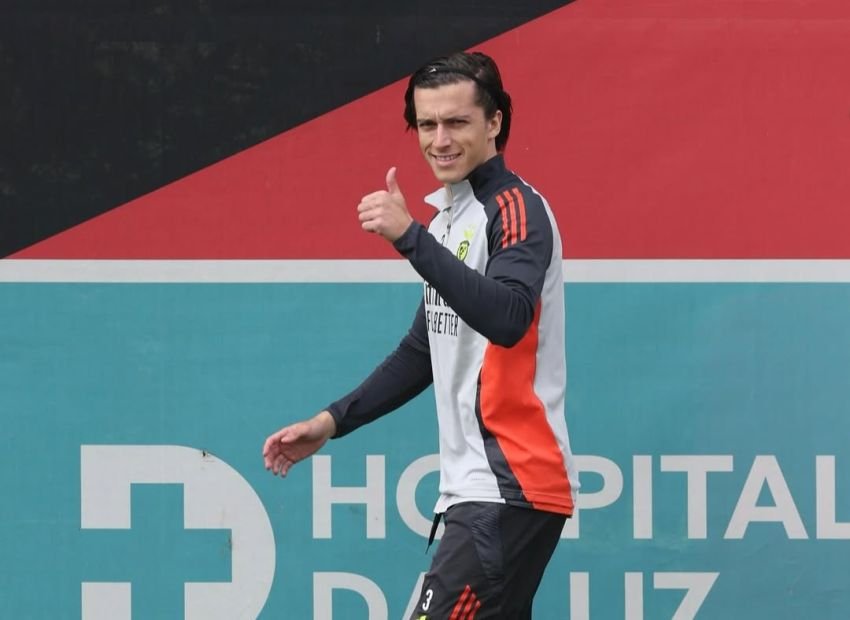 Real Madrid Capai Kesepakatan Verbal untuk Datangkan Alvaro Carreras dari Benfica