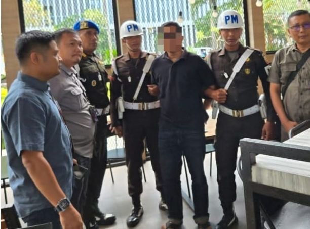 Diduga Hendak Melarikan Diri Usai Tikam Istri, Oknum TNI Ditangkap di Bandara Kualanamu