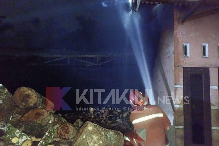 Pabrik Pembuatan Tahu di Binjai Terbakar