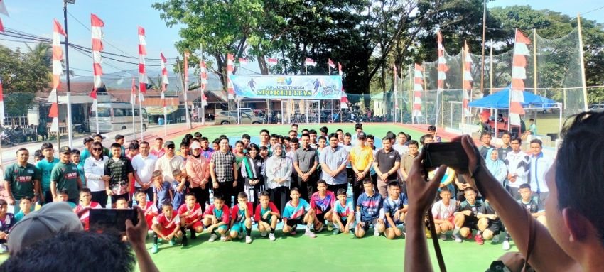 Pelajar SMP-SMA se-Tabagsel Adu Skill Rebut Piala Marini Yuliana