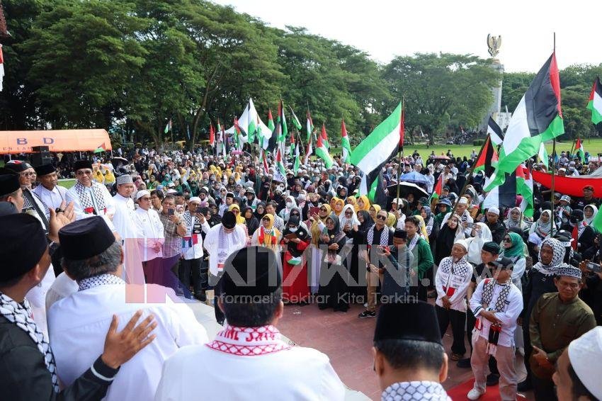 Ribuan Warga Padati Alun-alun Stabat Aksi Solidaritas Palestina Jilid II
