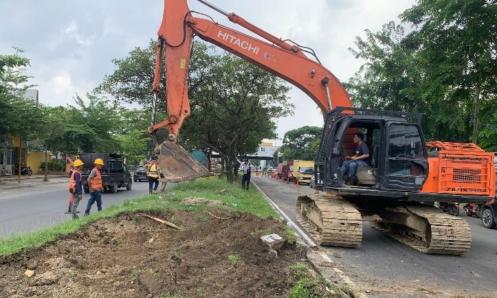 Hasil Atensi Zulkarnaen SKM, BBJN Bongkar Median Jalan di Seputar Pintu Tol Bandar Selamat