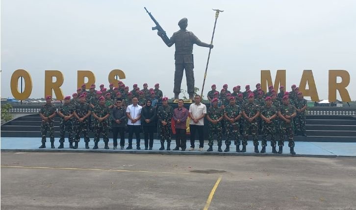Anggota DPRD Medan Hadiri Kenaikan Pangkat Prajurit Yonmarhanlan l Belawan