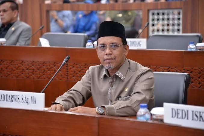 Penerapan Sekolah Lima Hari Dalam Sepekan Terkesan Terburu-Buru