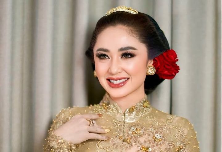 Dewi Perssik Sebut Donat Pinkan Mambo Mirip Odading