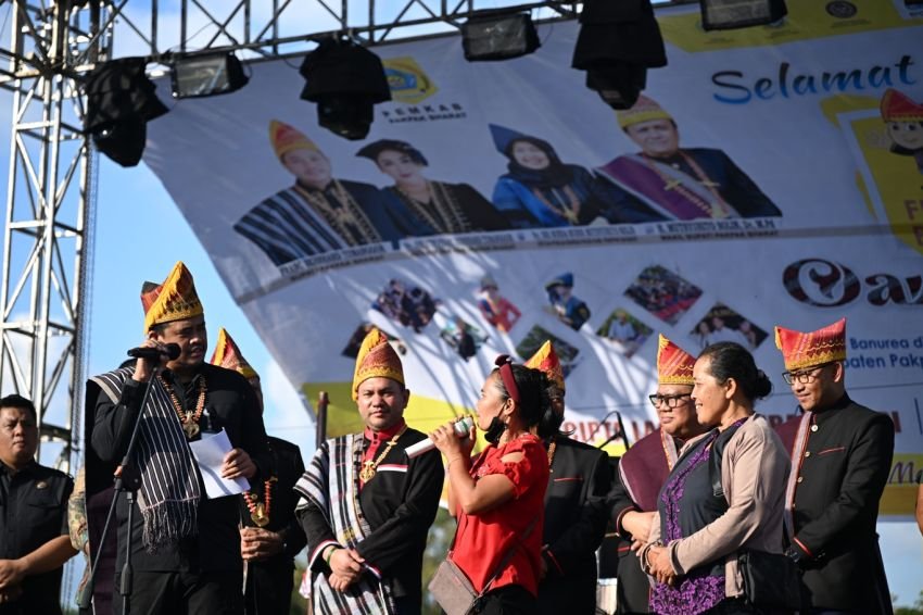 Sahuti Aspirasi Masyarakat Pakpak Bharat, Bobby Akan Bangun Infrastruktur dan Bantu Pedagang Kecil