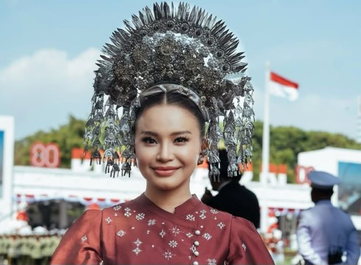 Rossa dan Ivan Gunawan Pacaran Gegara Ketemu di Diskotek