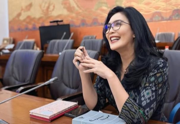 Rieke Diah Pitaloka Siap Jadi Anggota DPR tanpa Tunjangan