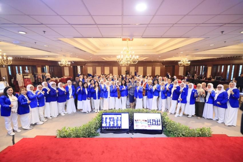 OJK Dorong Literasi Keuangan Perempuan Melalui Kolaborasi dengan IWAPI